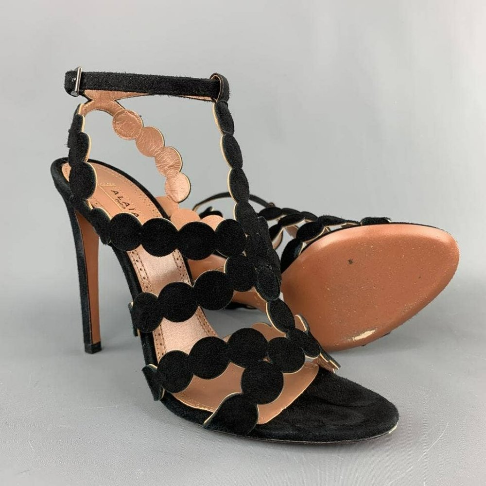 ALAÏA Suede Laser Cut Strappy Sandals - Picture 3 of 12
